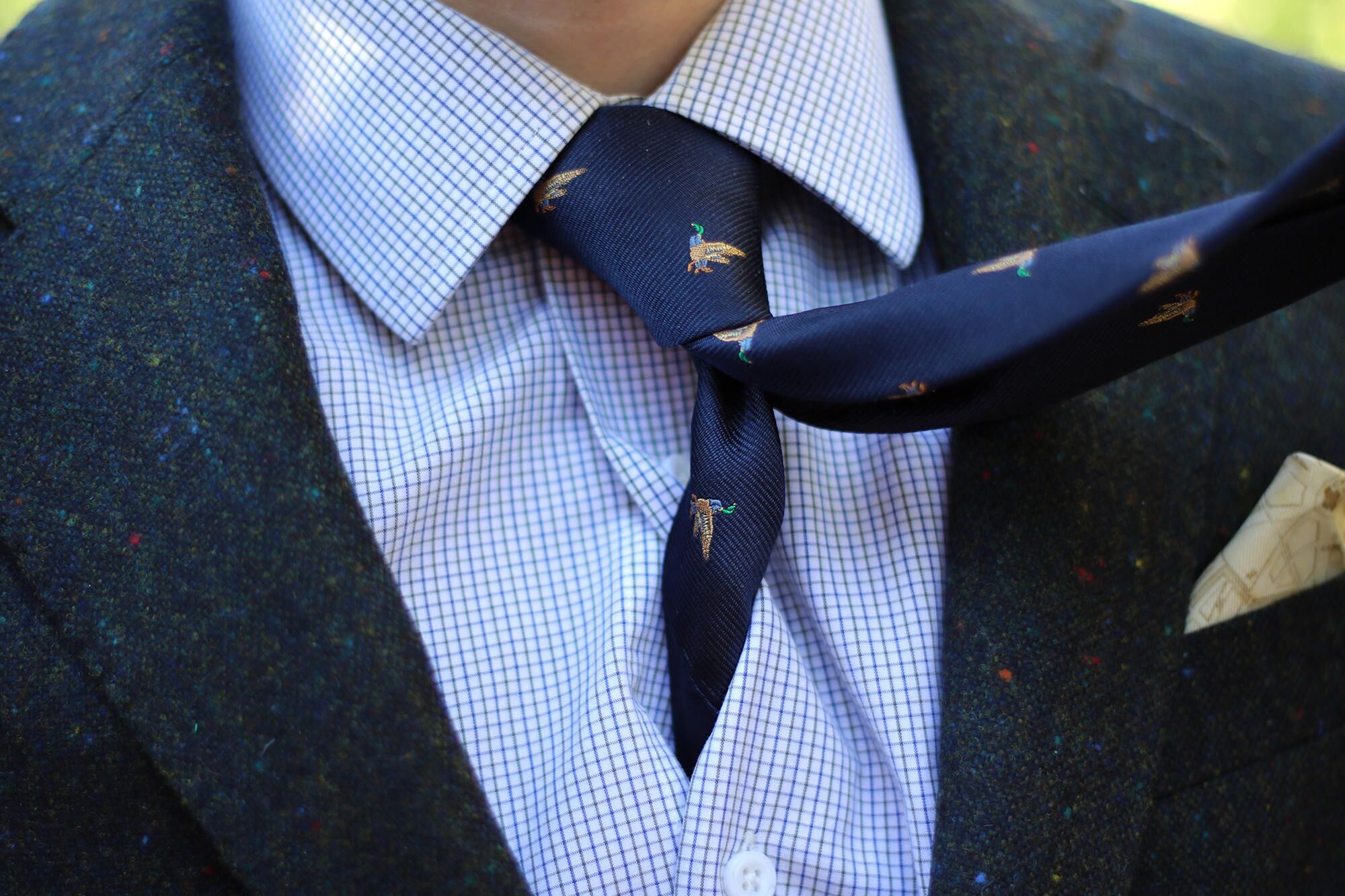 Navy silk duck print tie