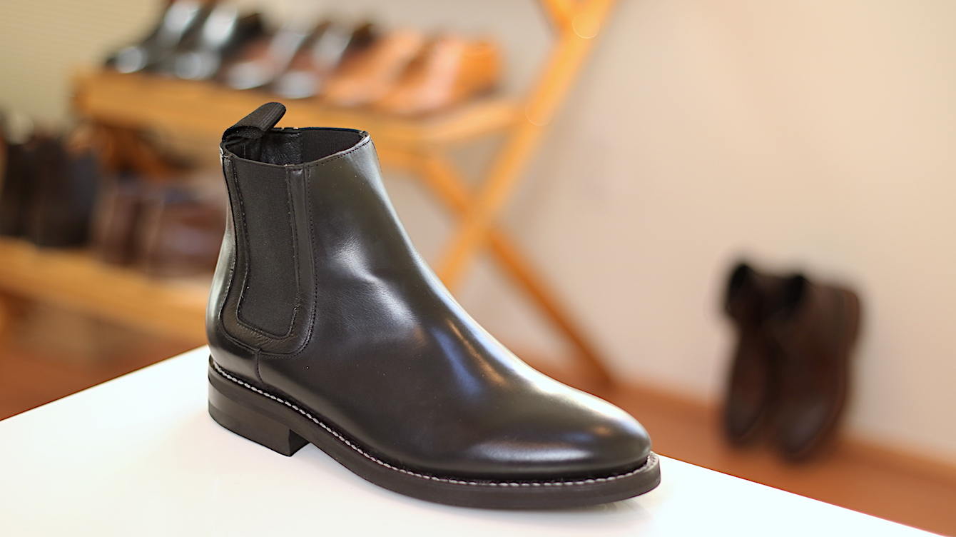 Black Chelsea boots